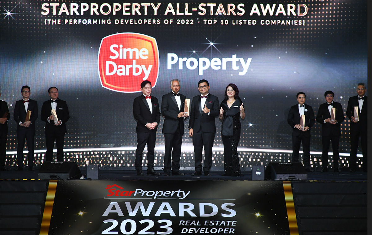 Sime Darby Property’s Group Managing Director, Dato’ Azmir Merican said the awards reflect the Company’s unwavering dedication to expanding access to real estate and motivate it to continue transforming and modernising the Malaysian landscape with world-class developments, leveraging its expertise and guided by sound governance.